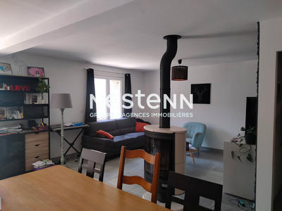 Maison - 93 m² - 4 pièces
