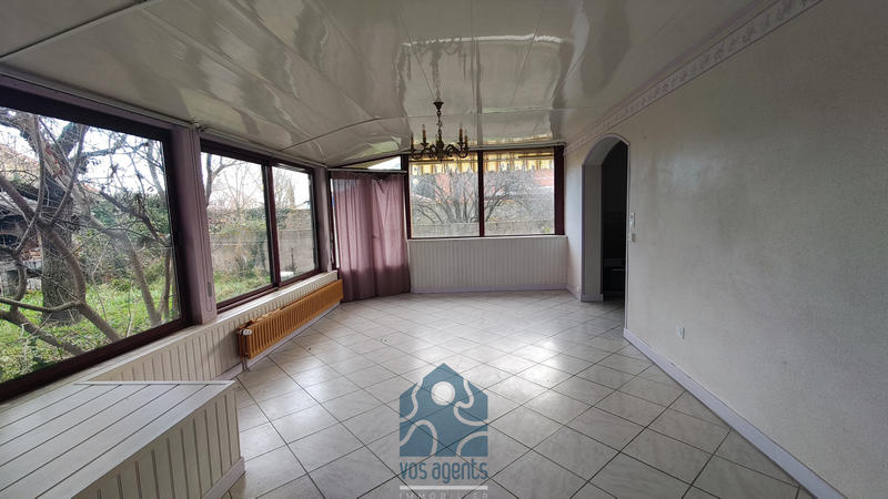 Maison - 200 m² - 8 pièces