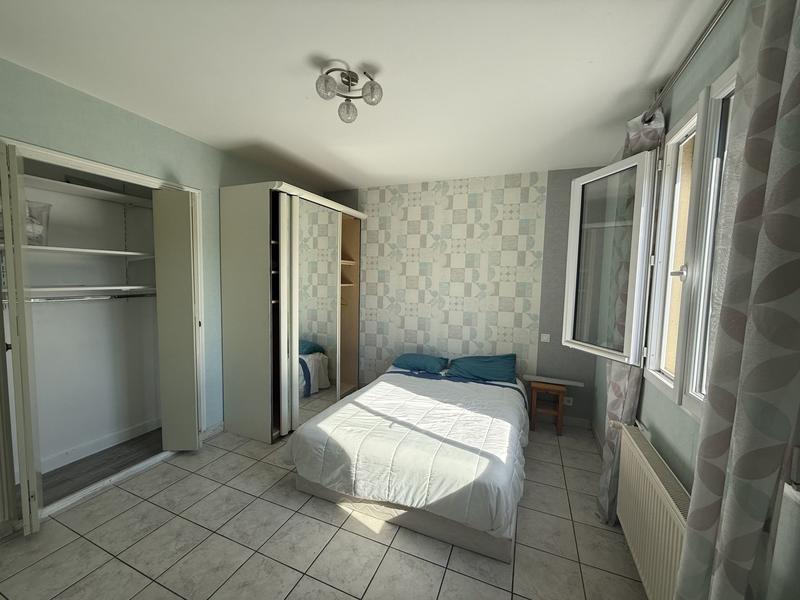 Maison - 175 m² - 8 pièces