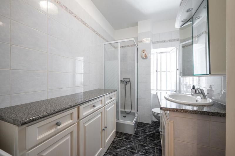 Appartement - 136 m² - 5 pièces