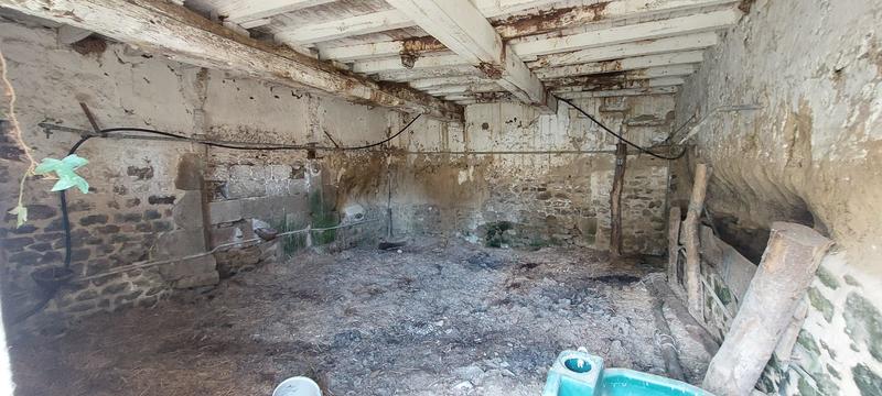 Maison ancienne - 200 m² - 3 pièces