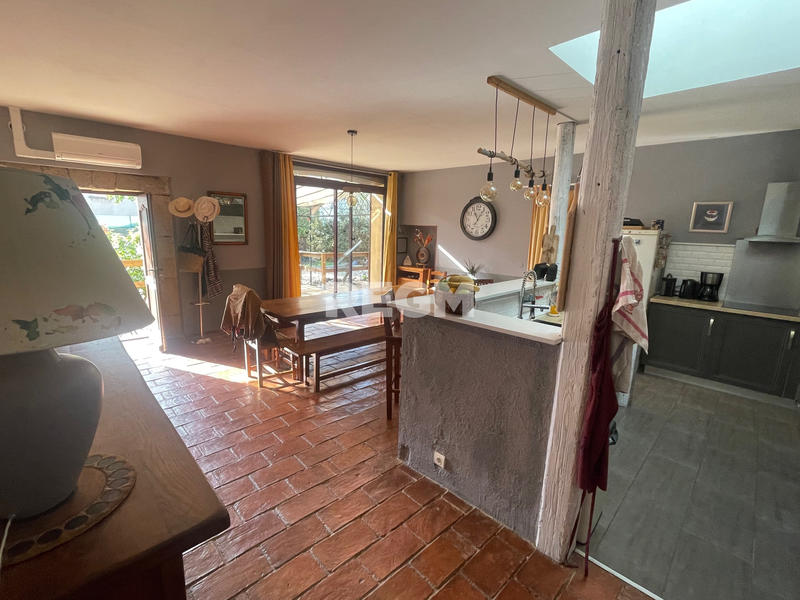 Maison - 161 m² - 6 pièces