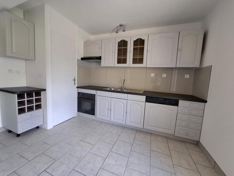 Maison - 93 m² - 5 pièces