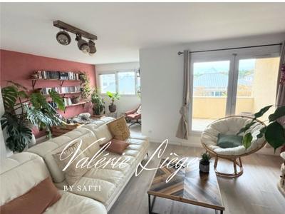 Appartement - 120 m² - 7 pièces