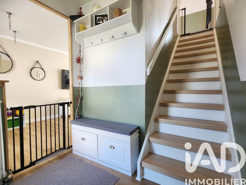 Maison - 90 m² - 4 pièces