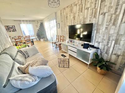 Pavillon - 100 m² - 5 pièces