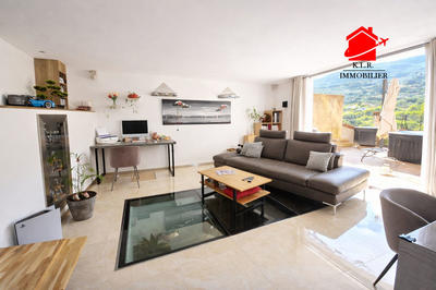 Maison - 176 m² - 5 pièces