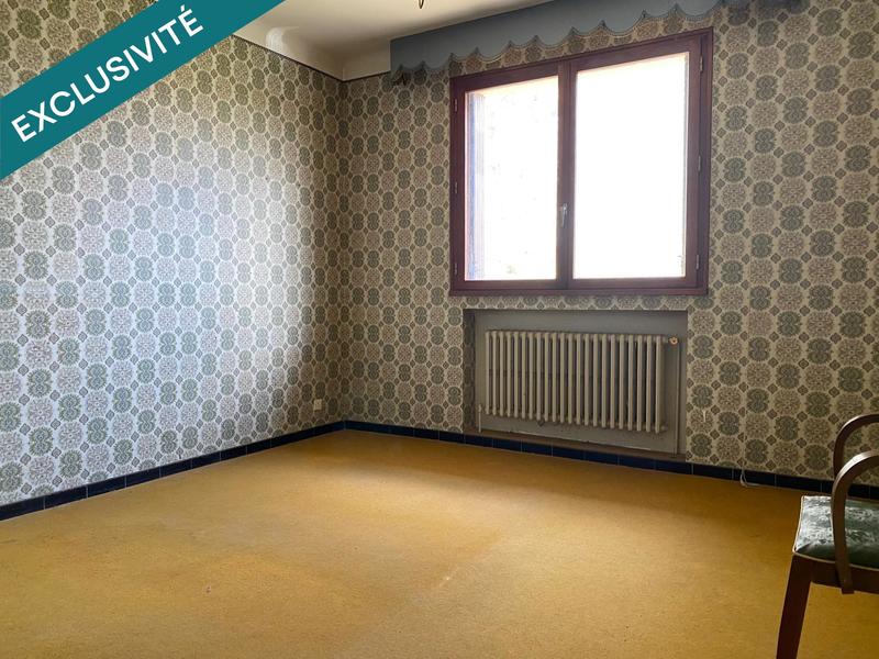 Maison - 233 m² - 9 pièces