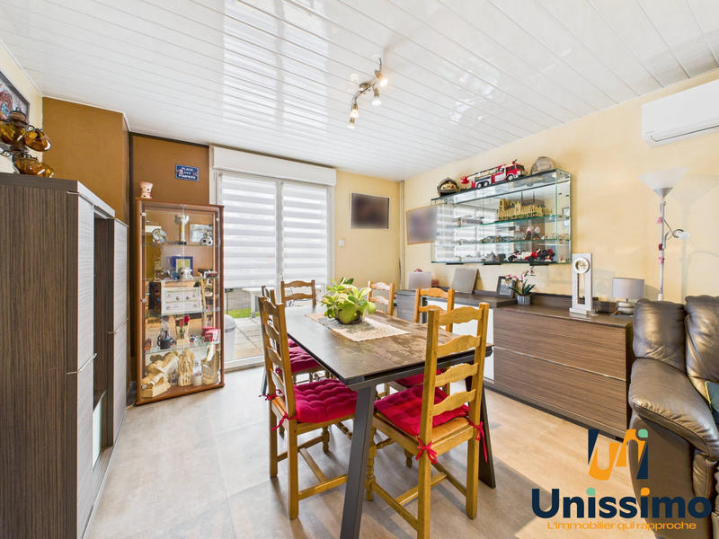 Maison - 108 m² - 5 pièces