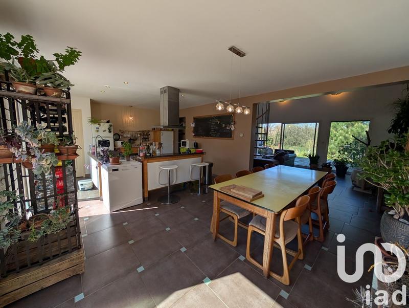 Maison de maîtres - 276 m² - 10 pièces