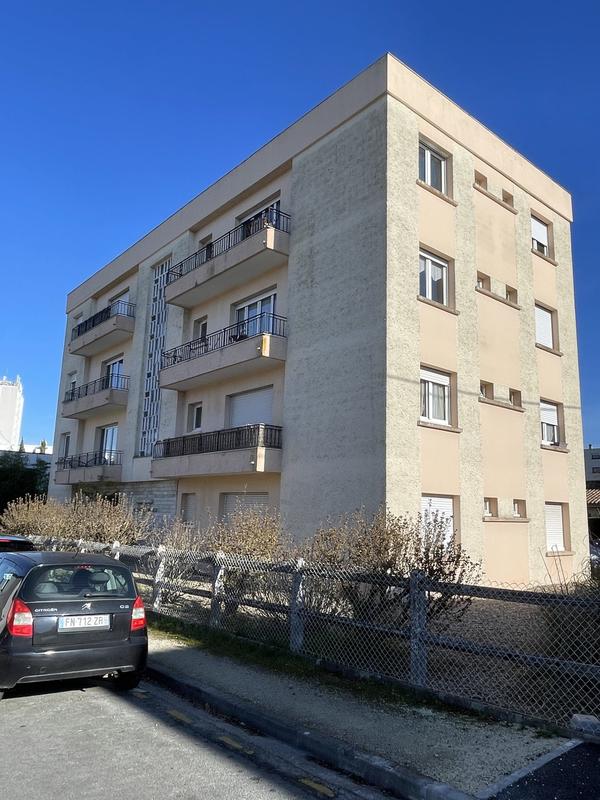 Appartement - 79 m² - 4 pièces