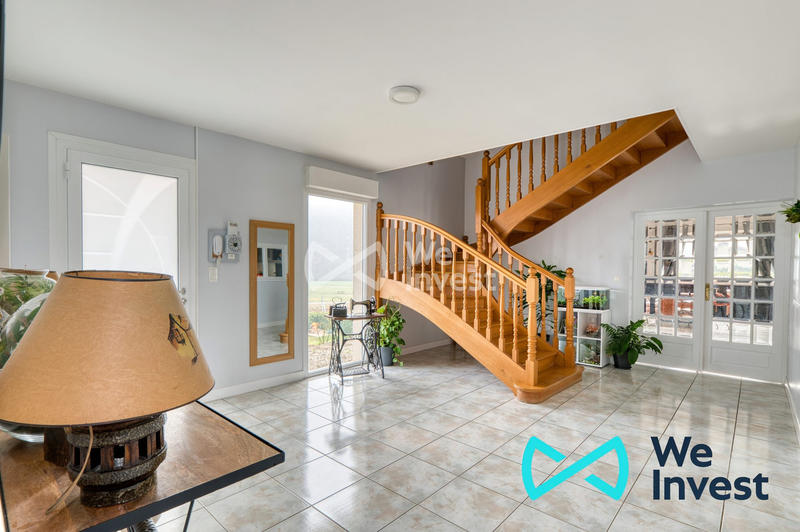 Maison - 289 m² - 7 pièces