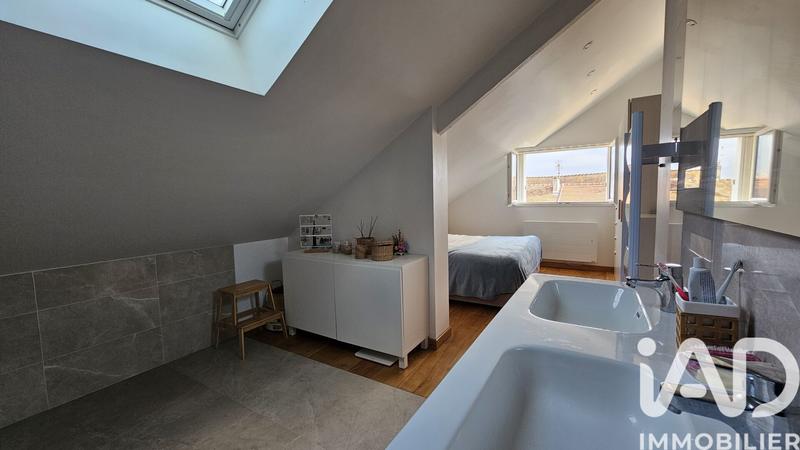 Maison - 158 m² - 8 pièces