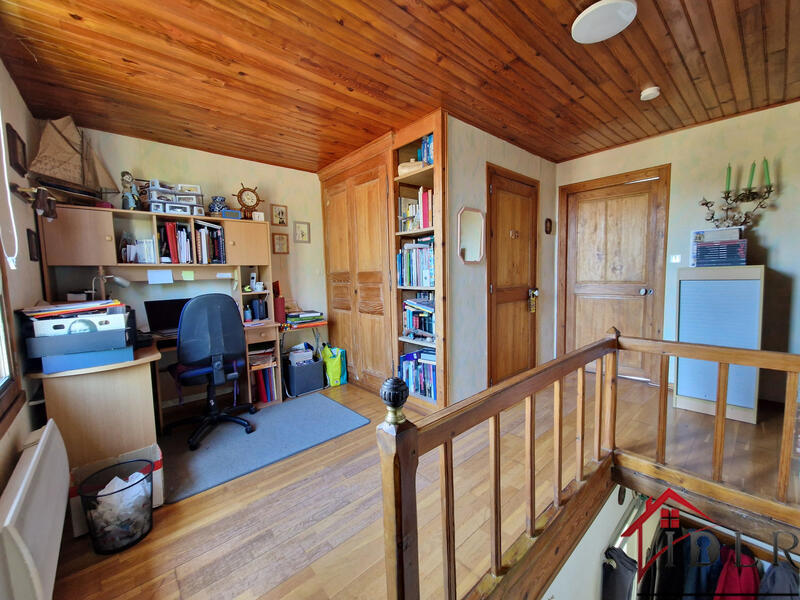 Maison - 107 m² - 5 pièces