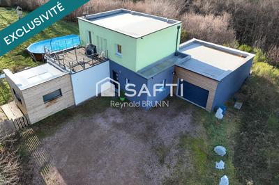 Maison - 128 m² - 4 pièces