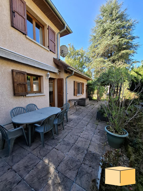 Villa - 120 m² - 5 pièces