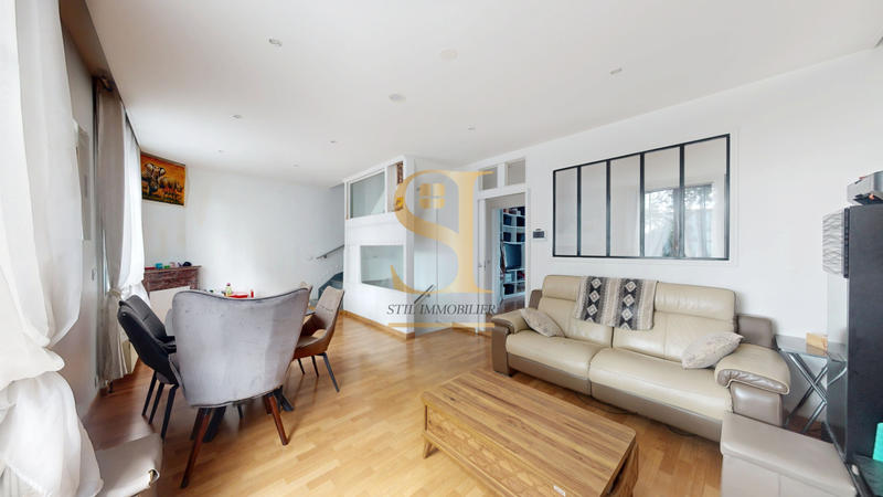 Maison - 120 m² - 6 pièces