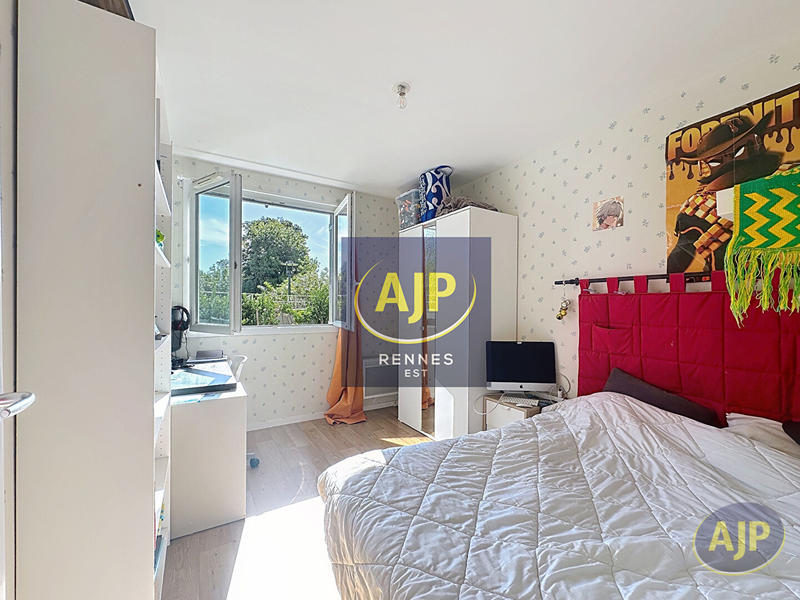 Appartement - 101 m² - 5 pièces