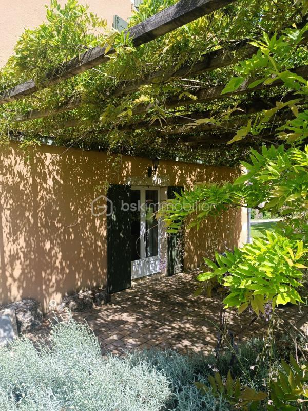 Demeure - 509 m² - 14 pièces