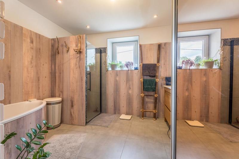 Maison - 140 m² - 4 pièces