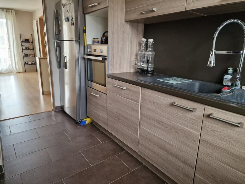 Maison - 180 m² - 8 pièces