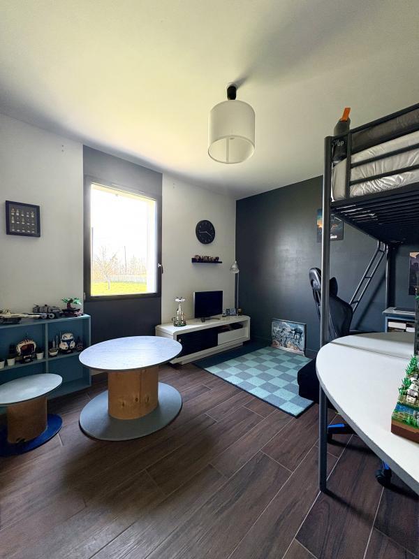 Maison - 205 m² - 7 pièces