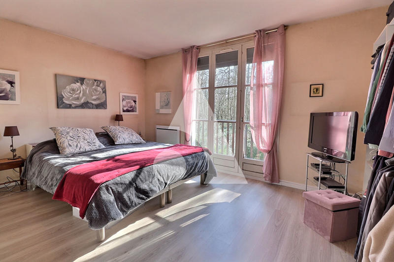 Maison - 135 m² - 6 pièces