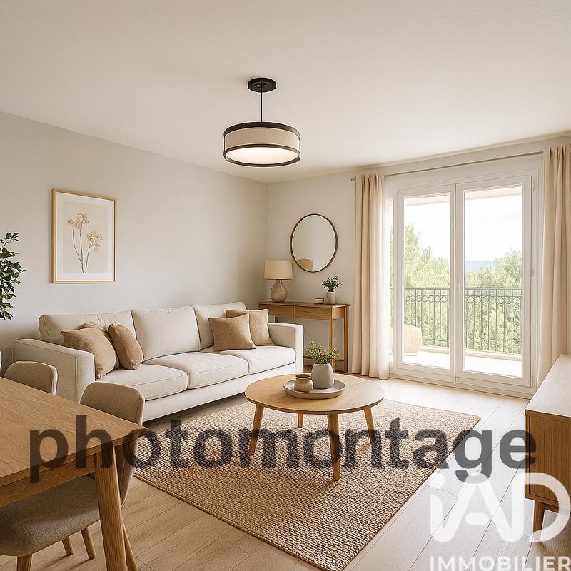 Appartement - 83 m² - 4 pièces