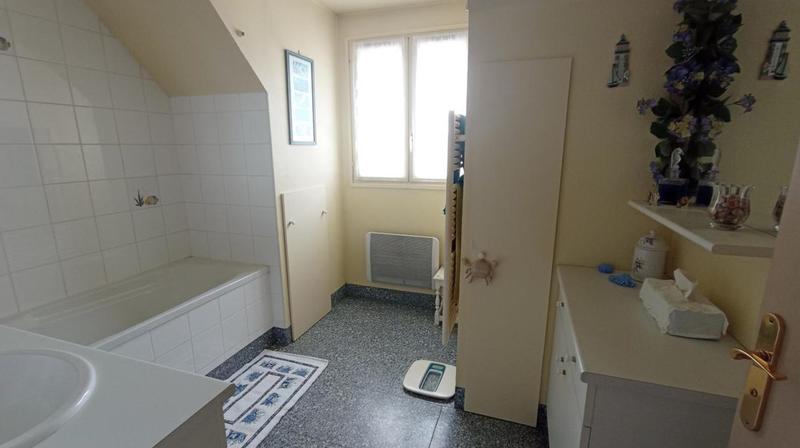 Maison - 110 m² - 6 pièces