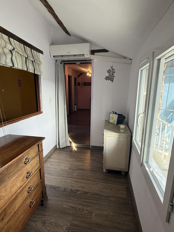 Maison ancienne - 277 m² - 12 pièces