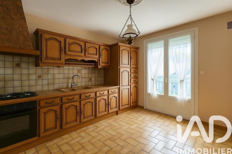 Maison - 93 m² - 5 pièces