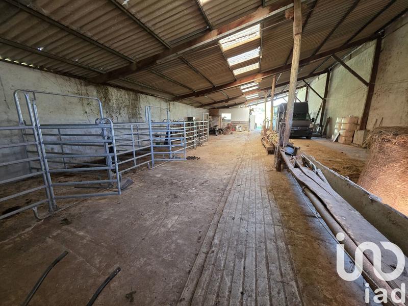 Maison - 350 m² - 11 pièces