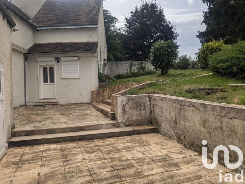 Maison - 305 m² - 10 pièces