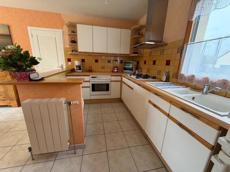 Maison traditionnelle - 102 m² - 5 pièces