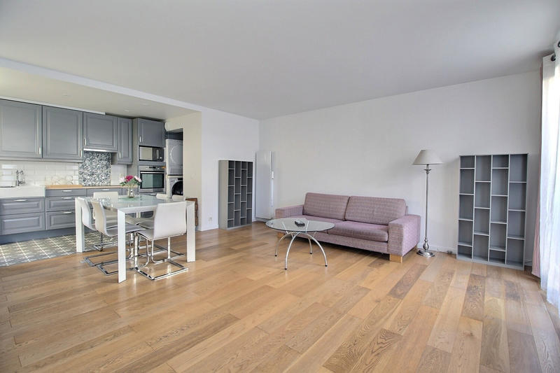 Maison - 96 m² - 5 pièces