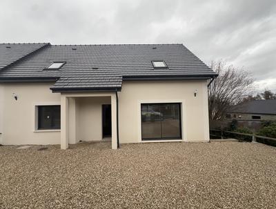 Maison traditionnelle - 119 m² - 6 pièces