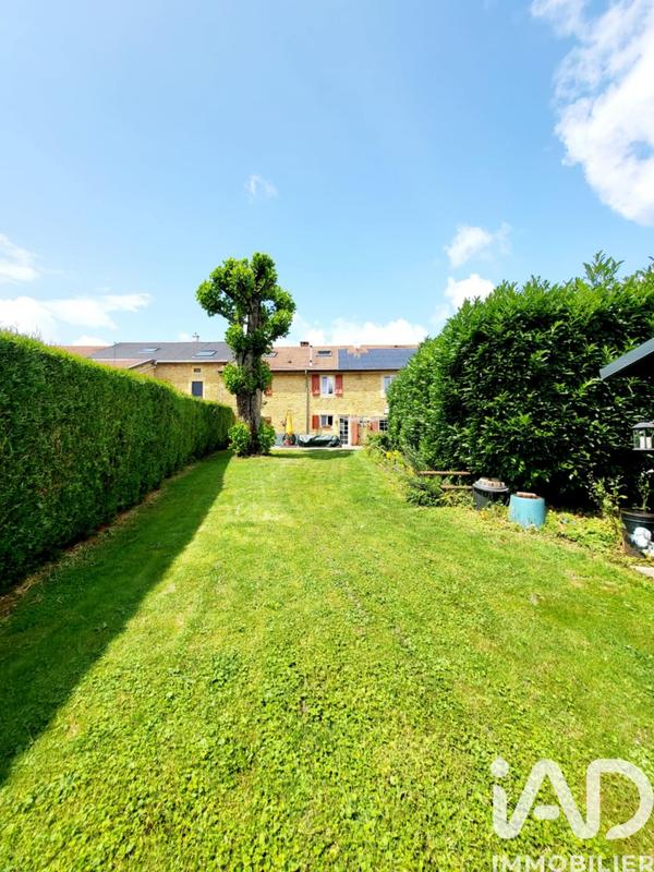 Maison - 220 m² - 7 pièces