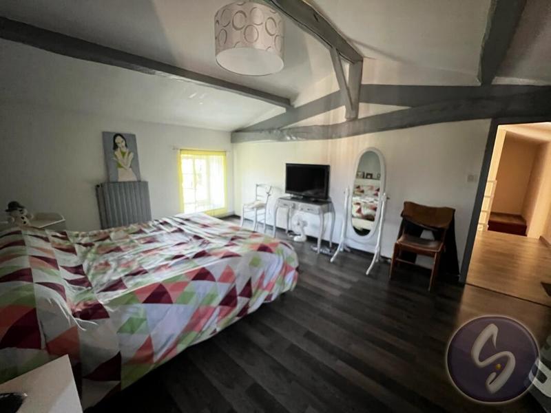 Maison - 167 m² - 7 pièces