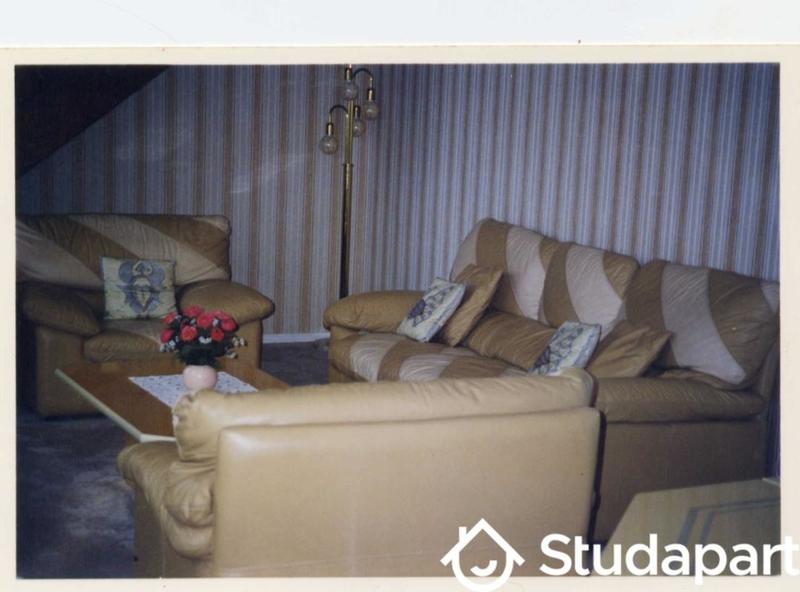 Chambre - 12 m² - 1 pièce