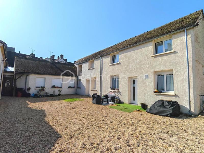 Immeuble - 267 m² - 14 pièces