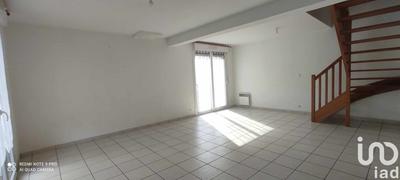 Maison - 77 m² - 5 pièces