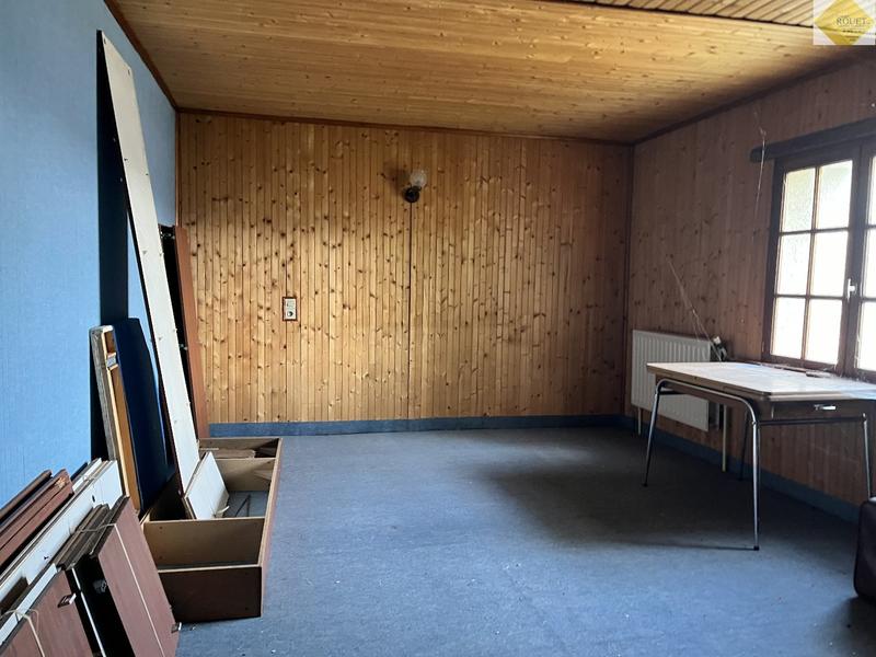 Maison - 234 m² - 8 pièces