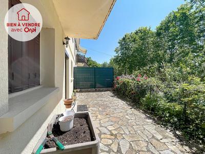 Maison - 97 m² - 4 pièces