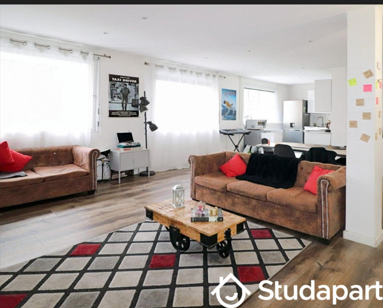 Appartement - 160 m² - 7 pièces