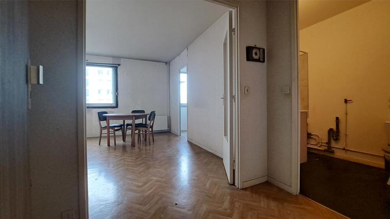 Appartement ancien - 33 m² - 1 pièce