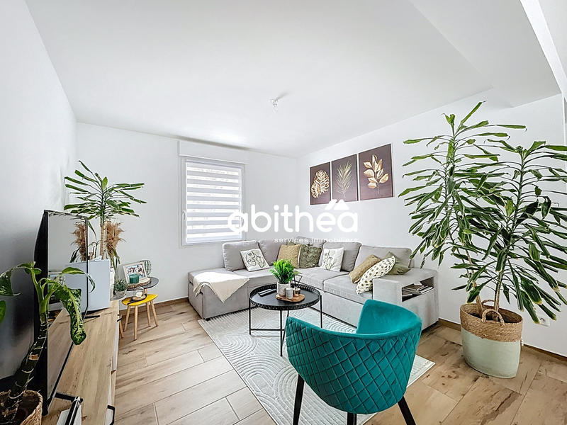 Maison - 100 m² - 5 pièces