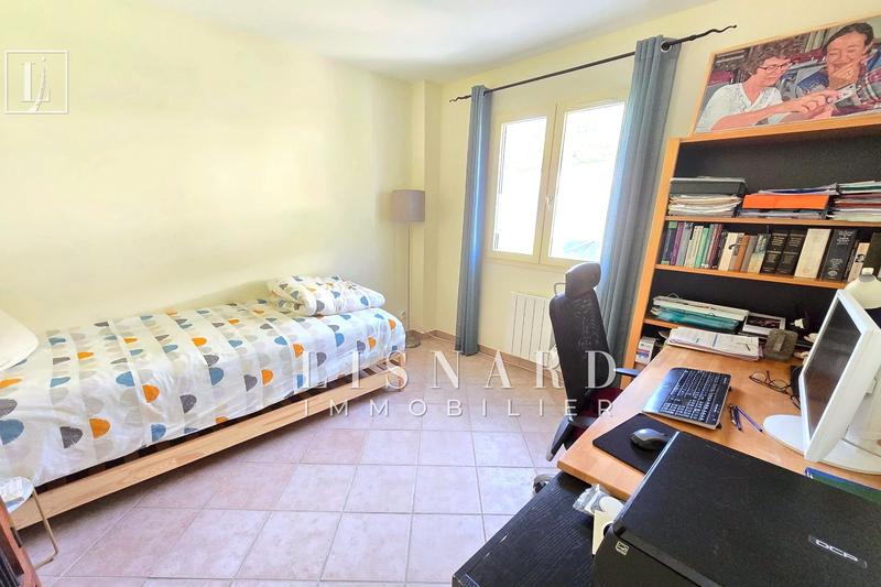 Maison - 104 m² - 4 pièces