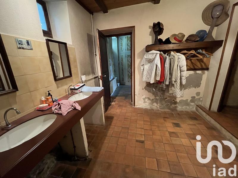 Château - 480 m² - 12 pièces