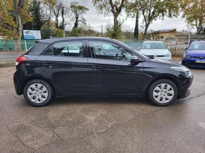 Hyundai i20 1.2 84ch Ethanol Intuitive