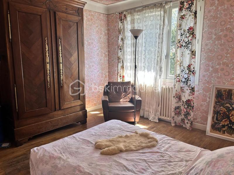 Maison - 130 m² - 8 pièces